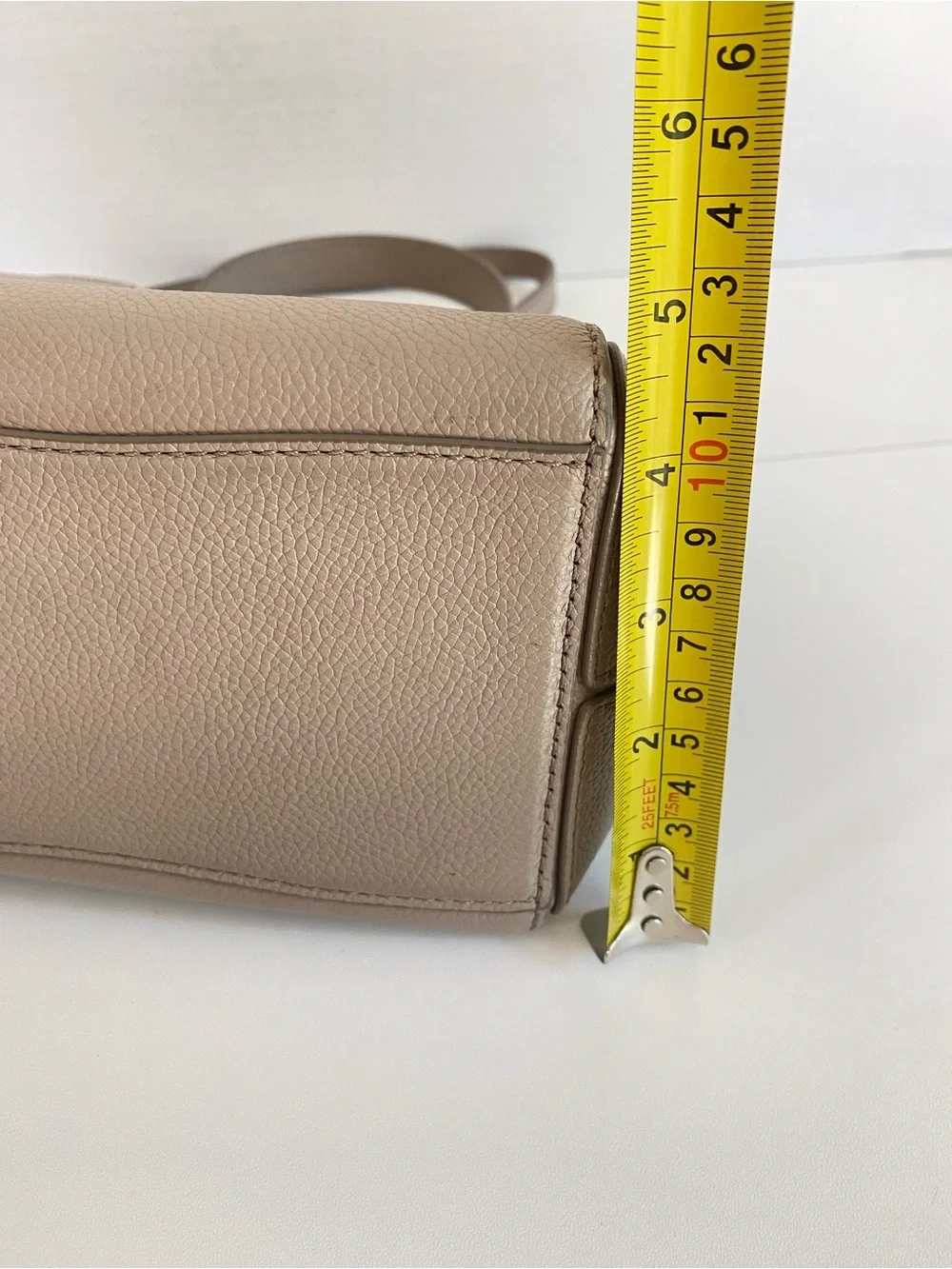 Tory Burch McGraw Small Bucket Bag